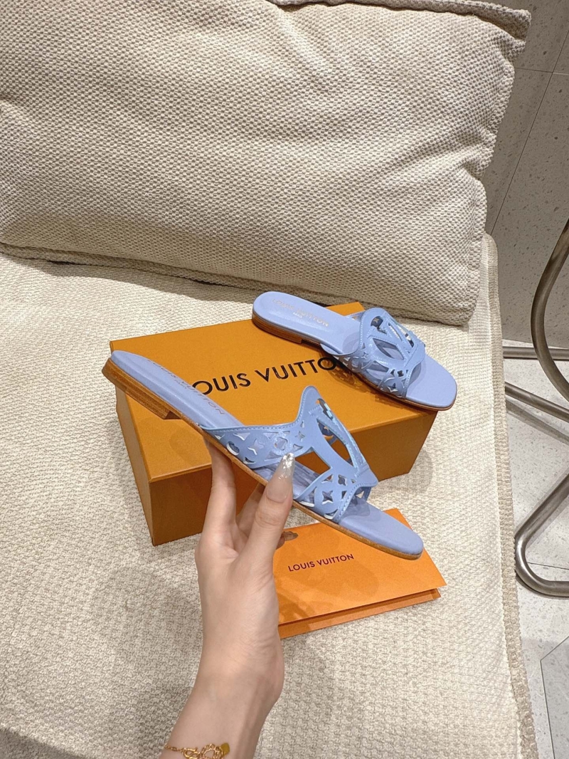 l0vis Vvtt0n slippers